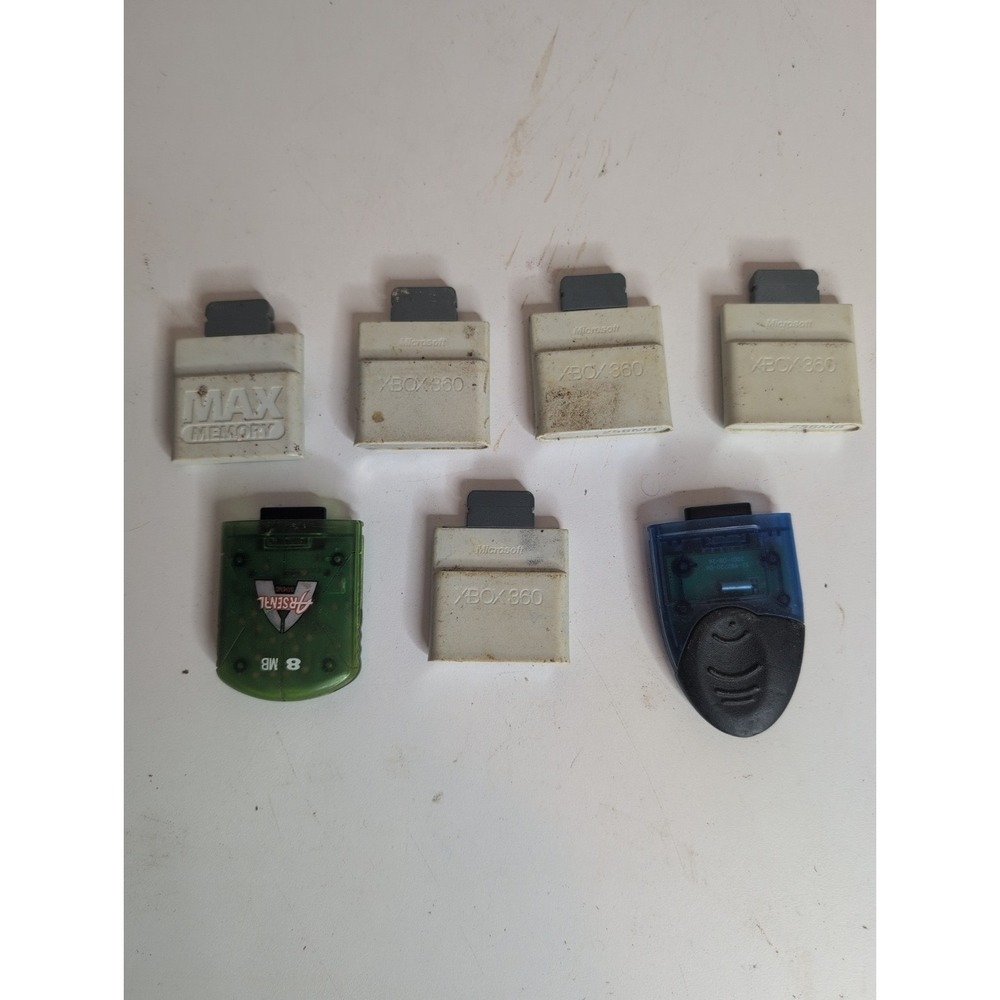 Mixed Lot Of 7 Xbox 360 Memory Units Cards Arsenal Mad Catz